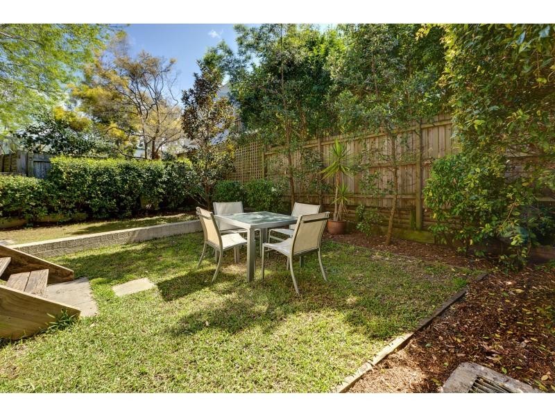 2/80 Old Pittwater Road, Brookvale NSW 2100