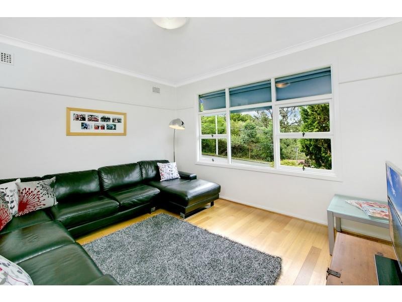 19 Anana Road, Elanora Heights NSW 2101