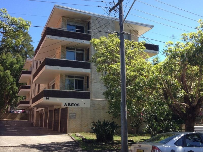 9/16 Regent Street, Dee Why NSW 2099