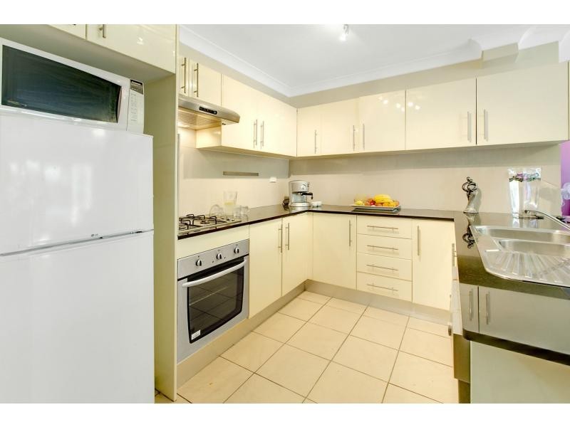 5/8-10 Shackel Avenue, Brookvale NSW 2100