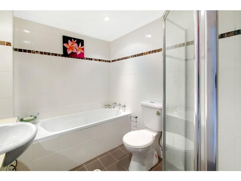 5/8-10 Shackel Avenue, Brookvale NSW 2100