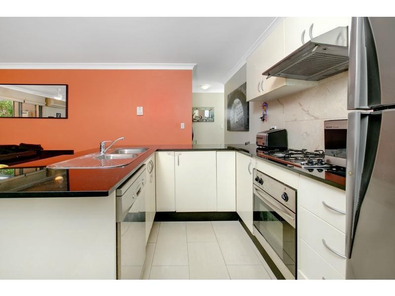 11/46-48 Old Pittwater Road, Brookvale NSW 2100