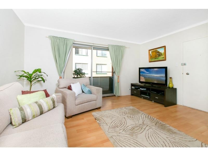3/26 Pacific Parade, Dee Why NSW 2099
