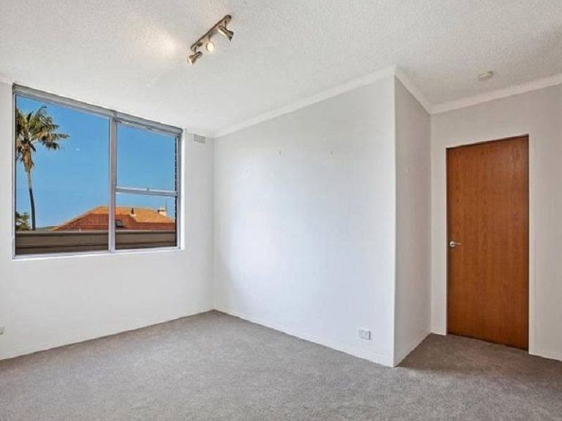 7 Hilltop Crescent, Fairlight NSW 2094