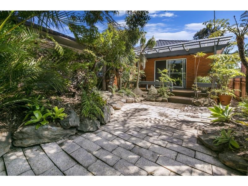 80 Warringah Road, Narraweena NSW 2099