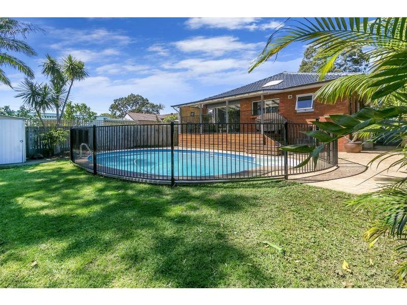 80 Warringah Road, Narraweena NSW 2099