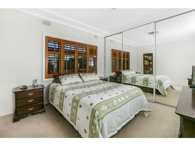 80 Warringah Road, Narraweena NSW 2099