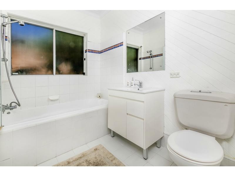 80 Warringah Road, Narraweena NSW 2099