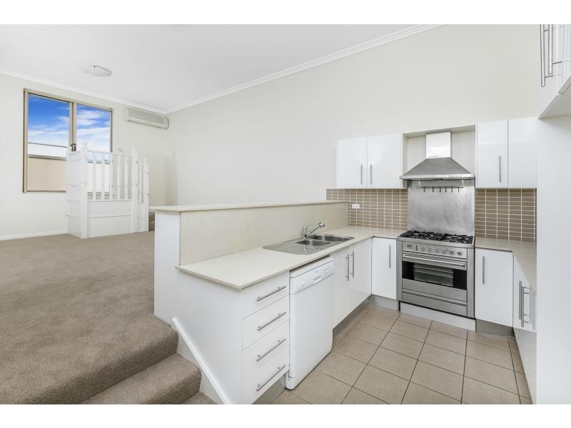 10/3-5 Shackel Avenue, Brookvale NSW 2100