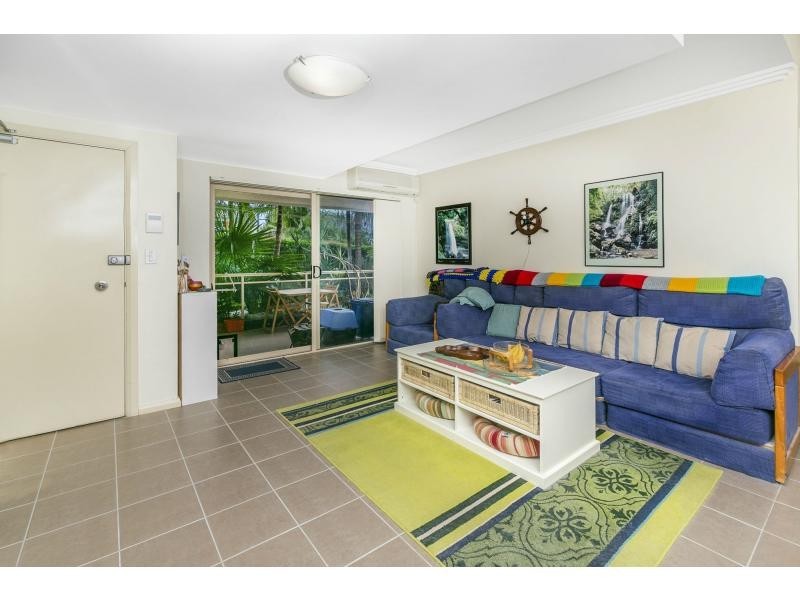 2/3-5 Shackel Avenue, Brookvale NSW 2100