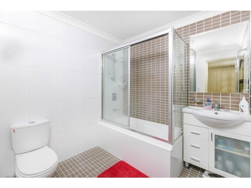 2/3-5 Shackel Avenue, Brookvale NSW 2100