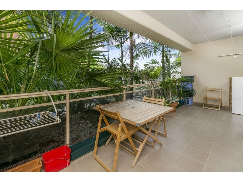 2/3-5 Shackel Avenue, Brookvale NSW 2100