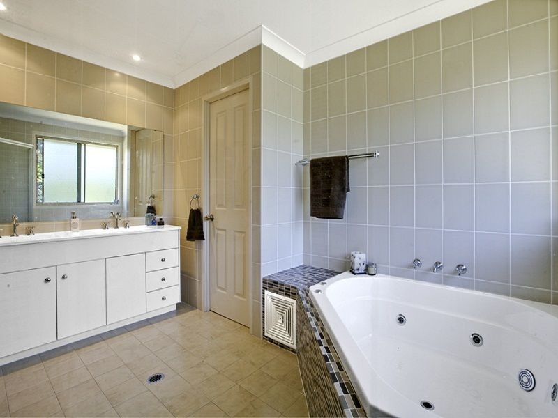 40A Rose Avenue, Wheeler Heights NSW 2097