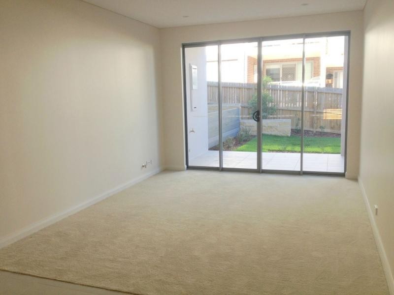 10/18-20 Shackel Avenue, Brookvale NSW 2100
