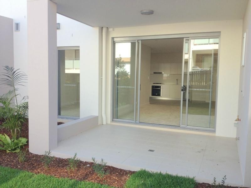 10/18-20 Shackel Avenue, Brookvale NSW 2100