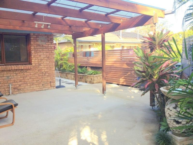 Wheeler Heights NSW 2097