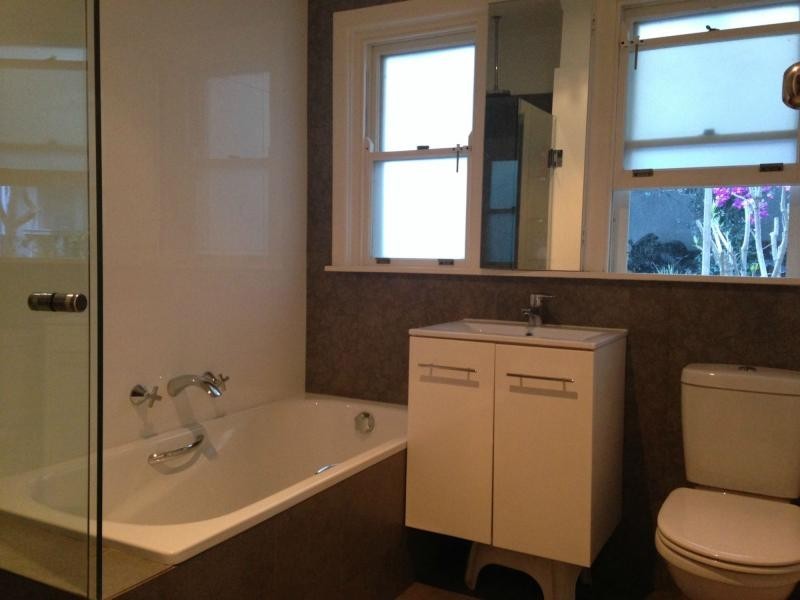 2 Selby Avenue, Dee Why NSW 2099