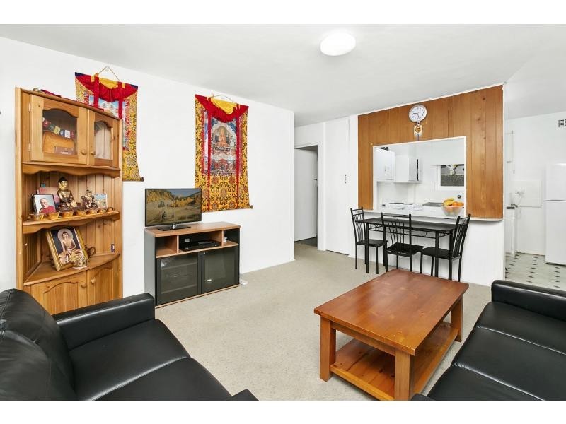 4/15 Sturdee Parade, Dee Why NSW 2099