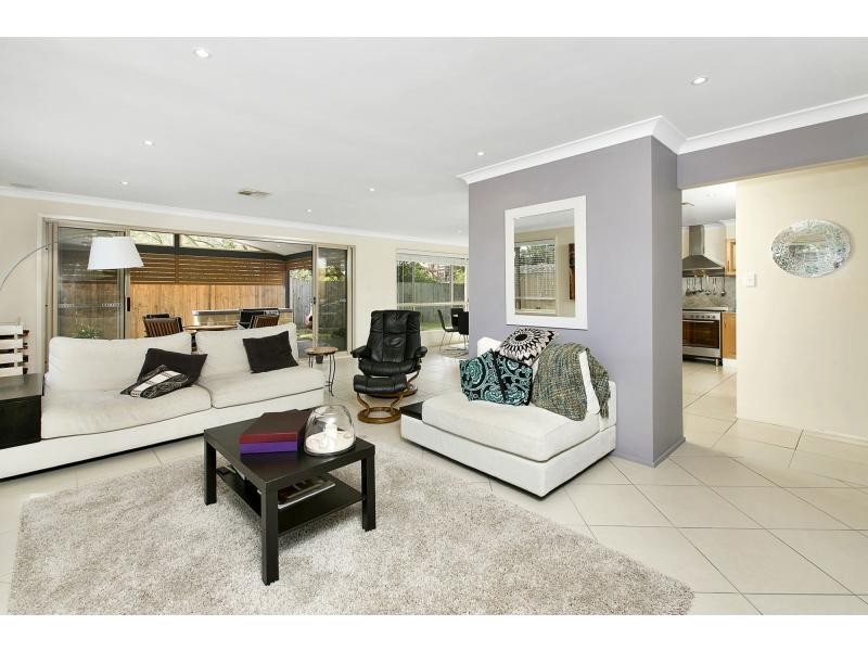 40A Rose Ave, Wheeler Heights NSW 2097