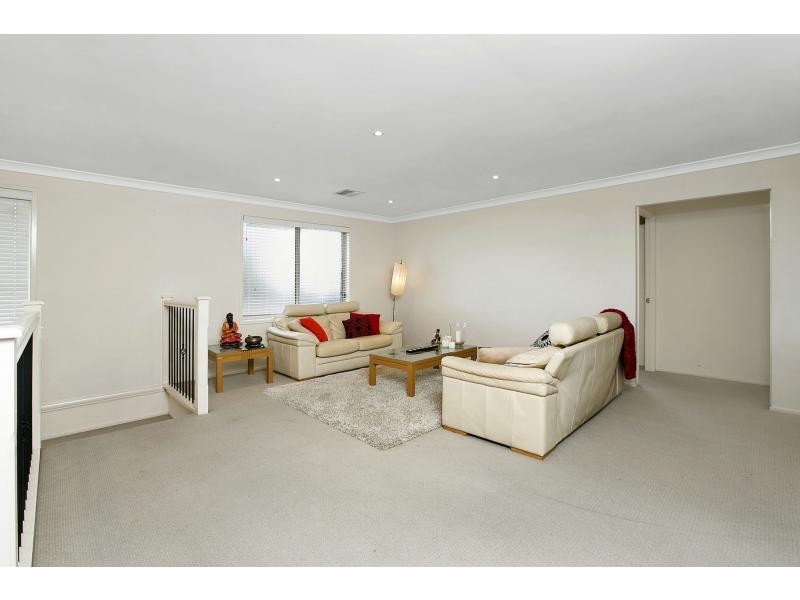 40A Rose Ave, Wheeler Heights NSW 2097