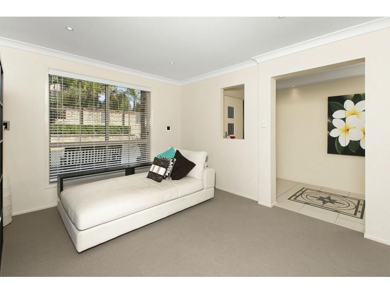 40A Rose Ave, Wheeler Heights NSW 2097