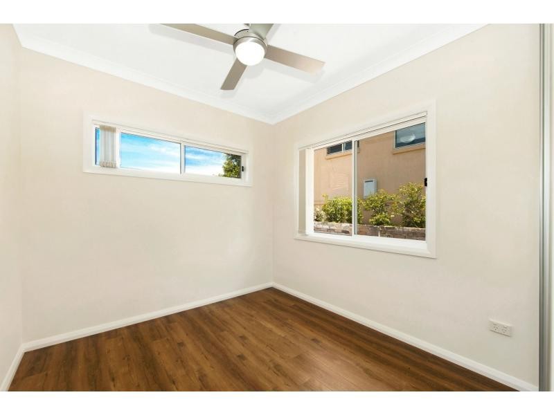 2a Regina Avenue, Brookvale NSW 2100