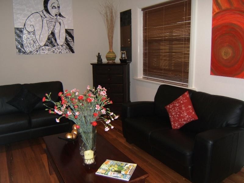 27 Henrietta Street, Prospect SA 5082