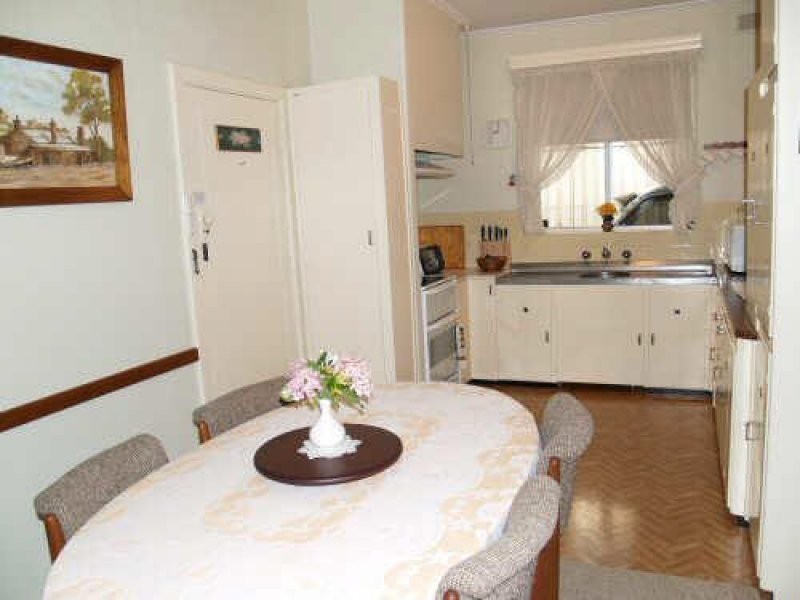 11 Davis Street, Woodville South SA 5011