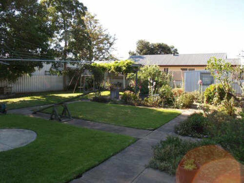 11 Davis Street, Woodville South SA 5011