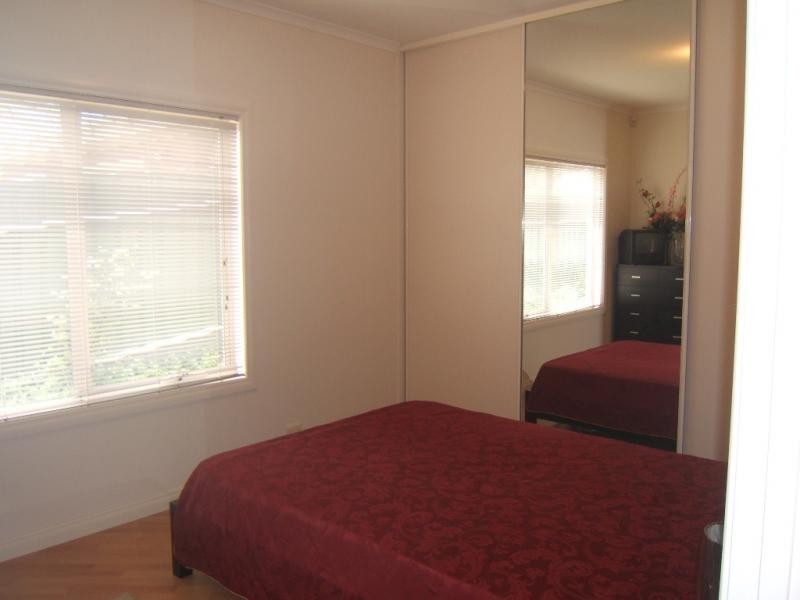 18 Queensborough Avenue, Hillcrest SA 5086