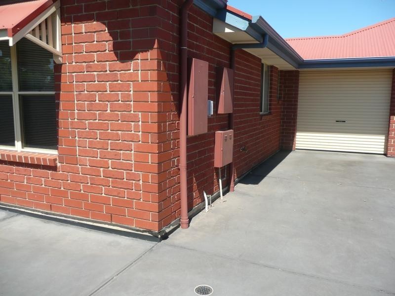 1/532 Cross Road, Glandore SA 5037