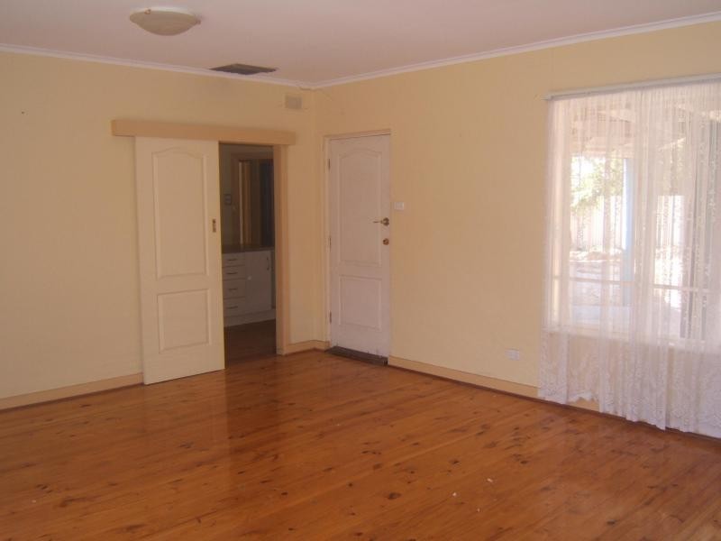 13 Maryvale Road, Athelstone SA 5076