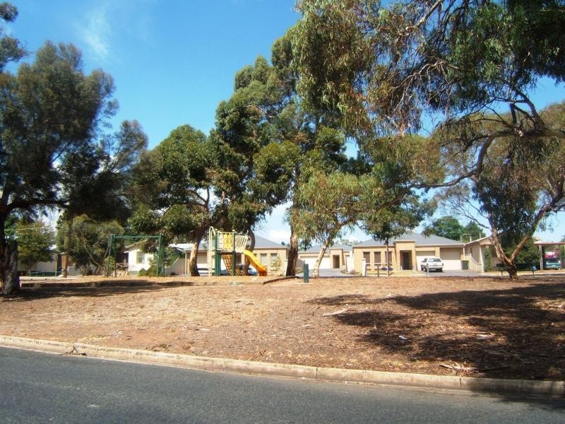 2/21 Blyth Street, Clearview SA 5085