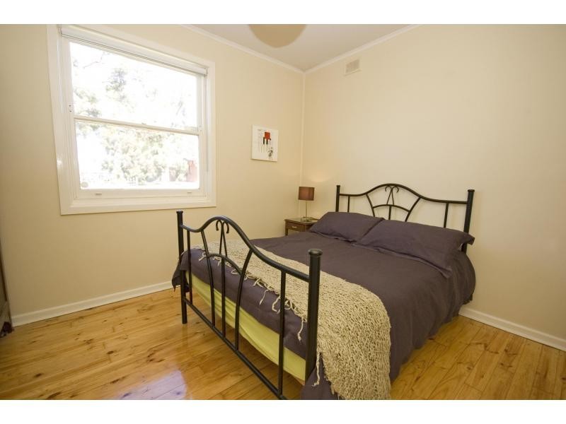 37 Hamley Crescent, Mansfield Park SA 5012