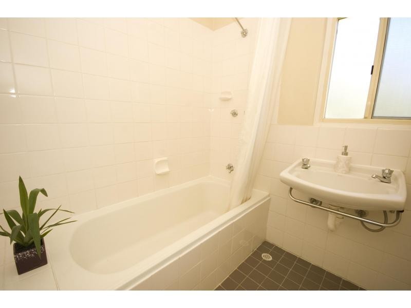 37 Hamley Crescent, Mansfield Park SA 5012