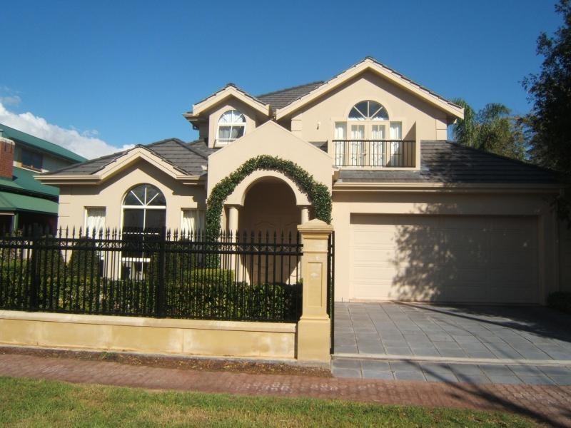 1 Da Costa Avenue, Prospect SA 5082