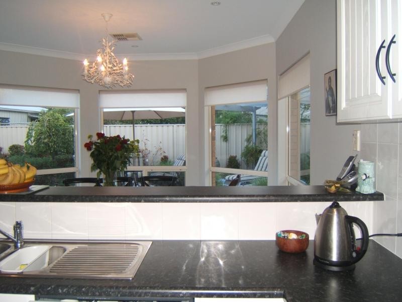 1 Da Costa Avenue, Prospect SA 5082