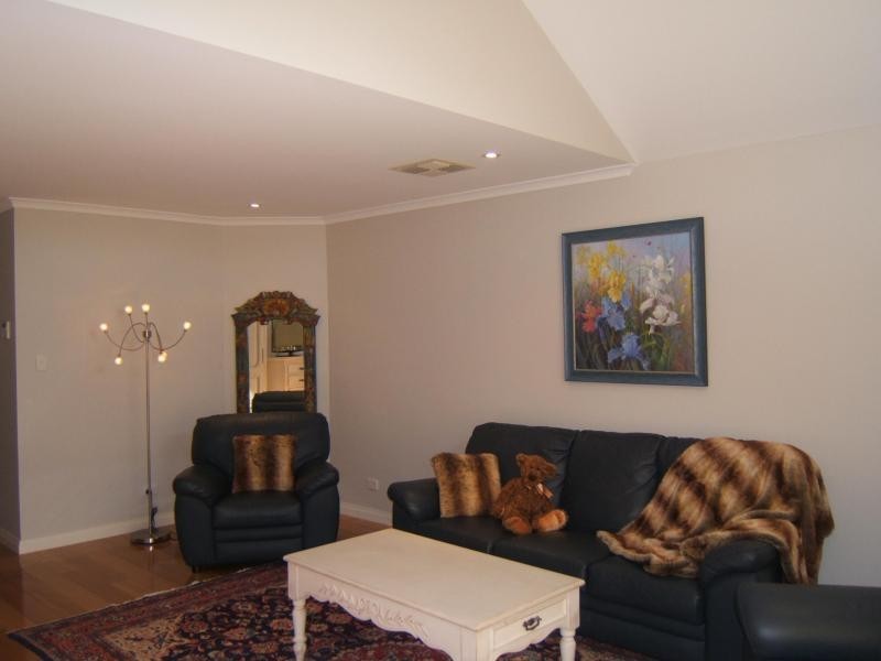 1 Da Costa Avenue, Prospect SA 5082