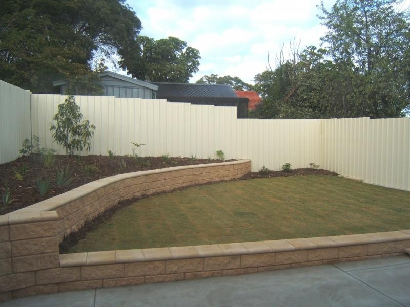 25 & 25a Trigg Street, Blair Athol SA 5084