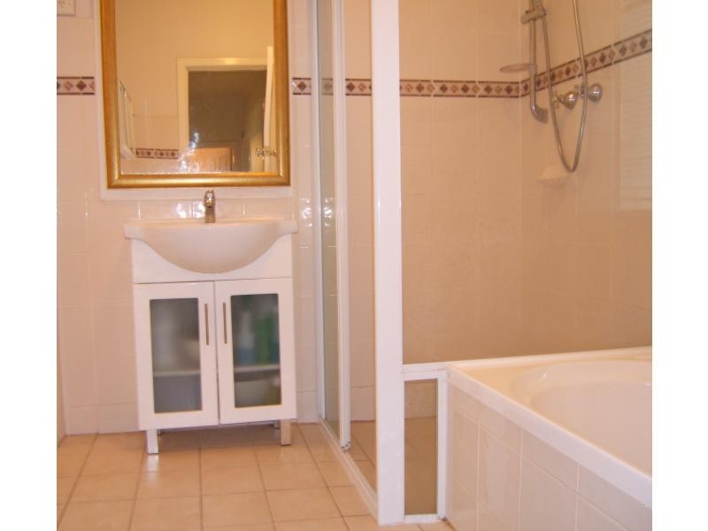 2 Maple Street, Broadview SA 5083