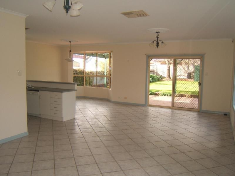 15a Erin Street, Broadview SA 5083