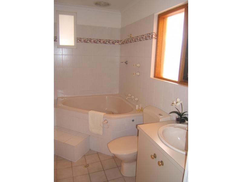 28 McInnes Avenue, Broadview SA 5083
