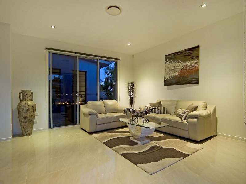2 North Bank Court, River Links, Hope Island QLD 4212