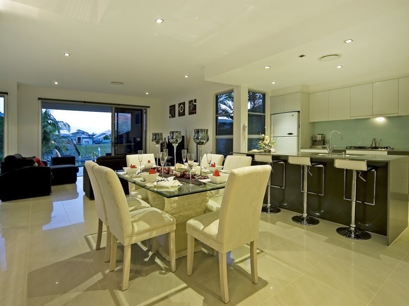2 North Bank Court, River Links, Hope Island QLD 4212