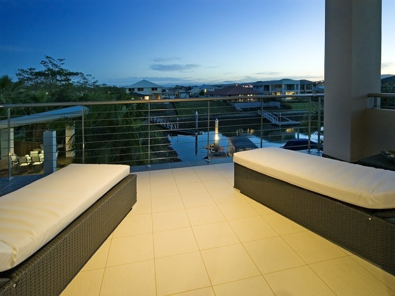 2 North Bank Court, River Links, Hope Island QLD 4212