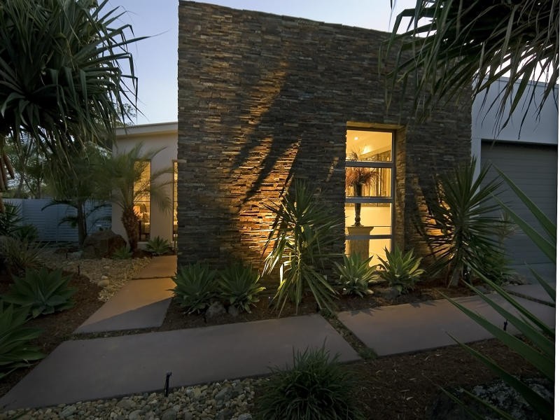 2 North Bank Court, River Links, Hope Island QLD 4212