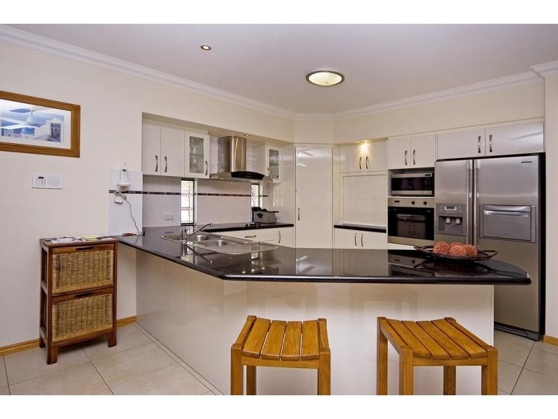 Hope Island QLD 4212