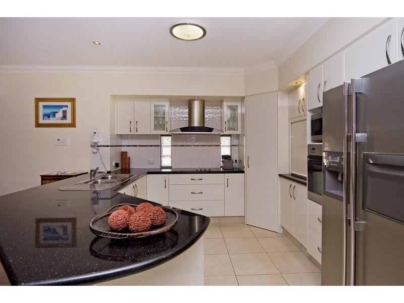 Hope Island QLD 4212