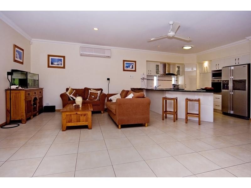 Hope Island QLD 4212
