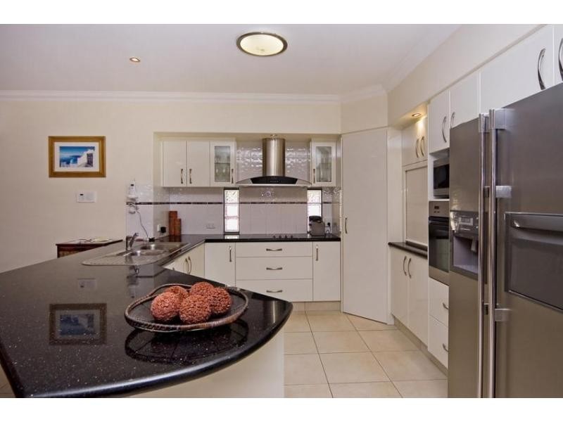 Hope Island QLD 4212